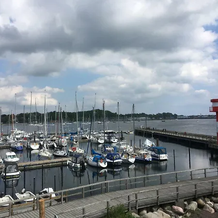 Seaside - Beachhouse Wave Eckernförde